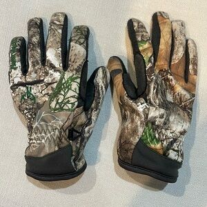 Boys Youth Camouflage Gloves, Size Small/Medium